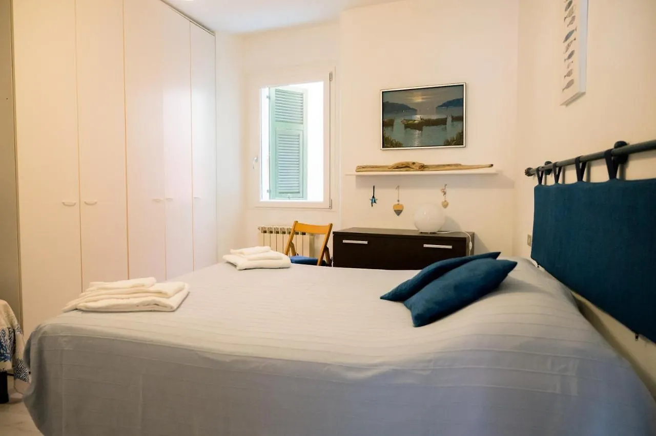 Apartment Ferienwohnung 5 Terre Lerici